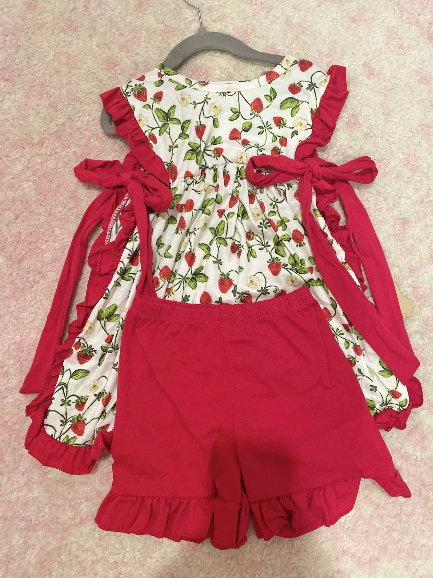 Very Berry Apron Set